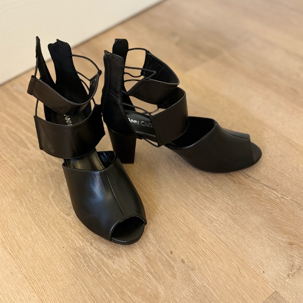 Black Block Heel Peep-Toe Heels with Ankle Strap